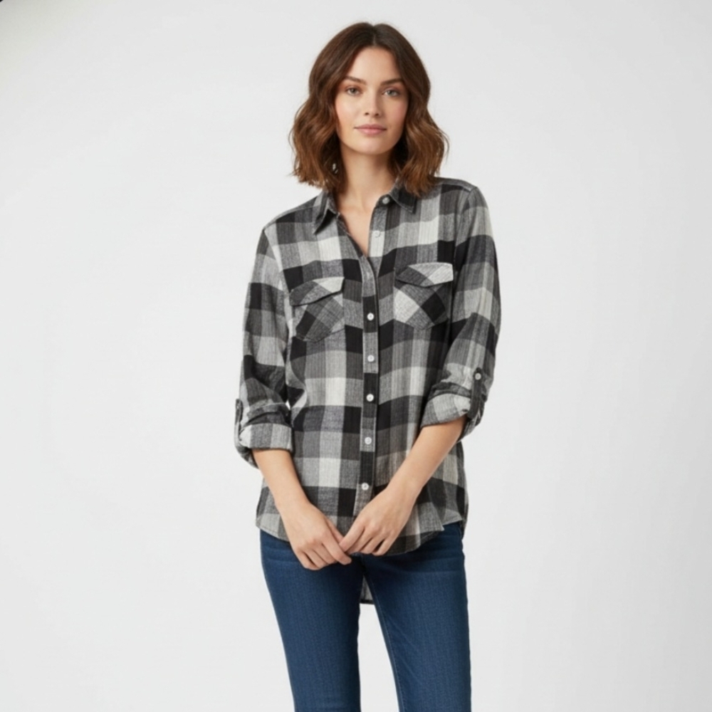 A.N.A Black White Gray Check Plaid Flannel Button Down Shirt Medium
